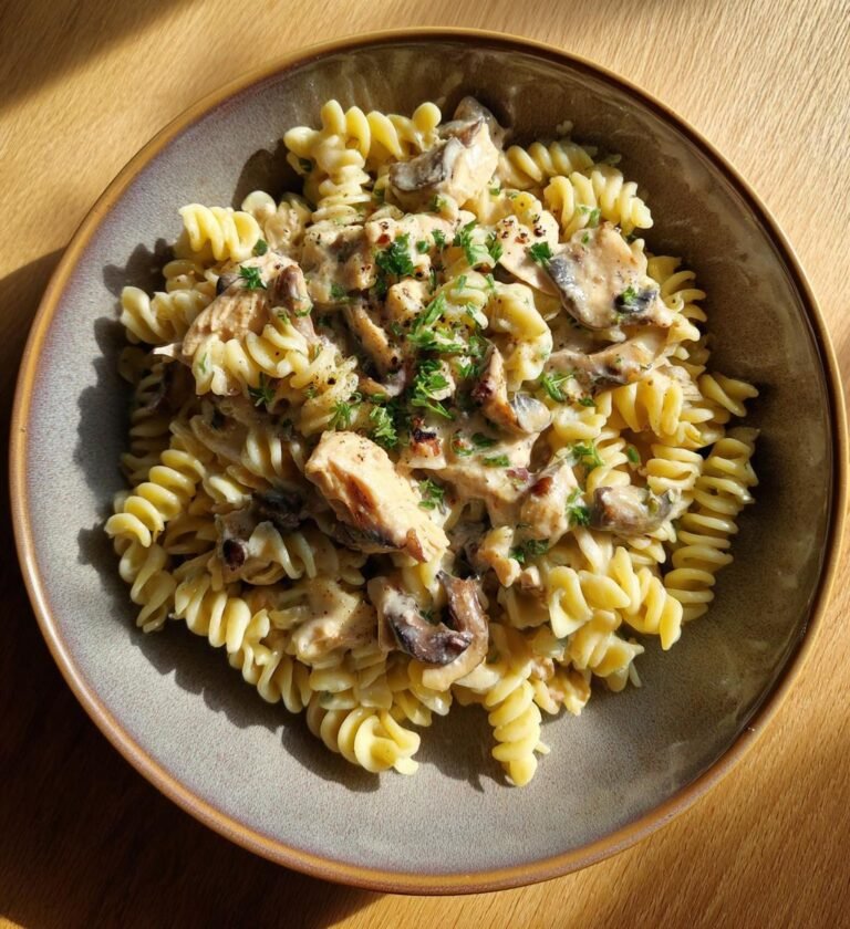 creamy chicken and mushroom pasta